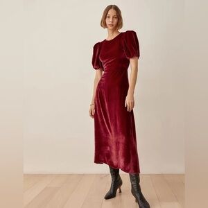EUC Reformation Velvet Livia Dress